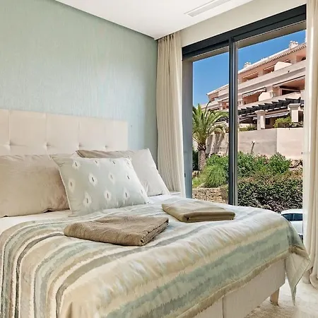 Villa Anamaya 1 - Elegant 5-bedroom In Marbella